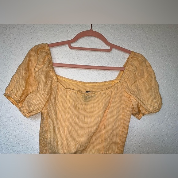 Forever 21 Yellow & White Textured Crop Top - Picture 8 of 9